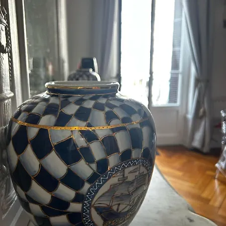 Le 121 - Palace Le Bernascon 아파트