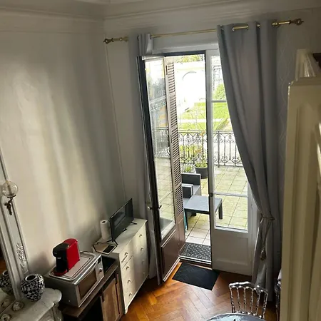 Le 121 - Palace Le Bernascon * Экс-ле-Бен